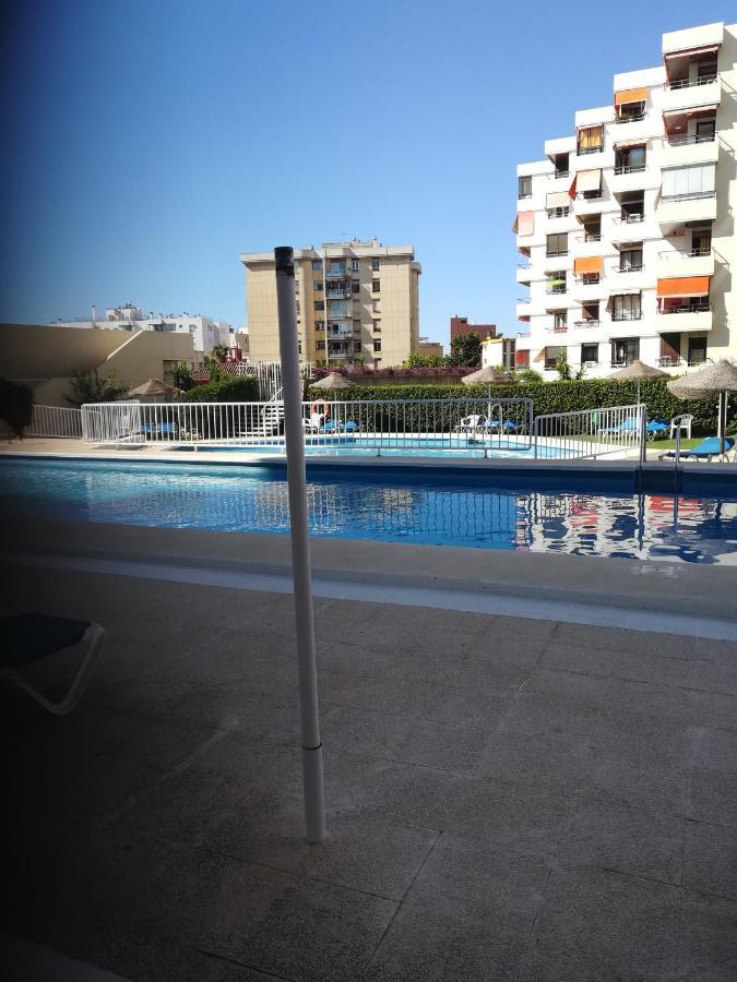 2 Dormitorios, 5 Personas, Piscinas, 10 Min Playa, Plaza La Nogalera Torremolinos Eksteriør bilde